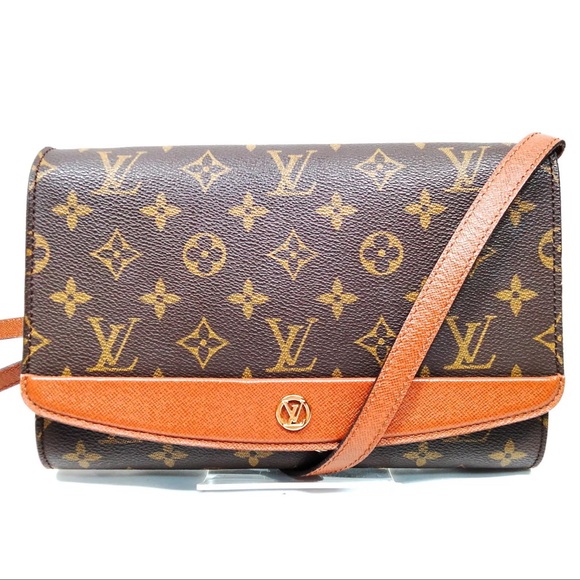 Louis Vuitton Handbags - AUTH Louis Vuitton LV Shoulder Bag Clutch Bordeaux 24 Brown Monogram